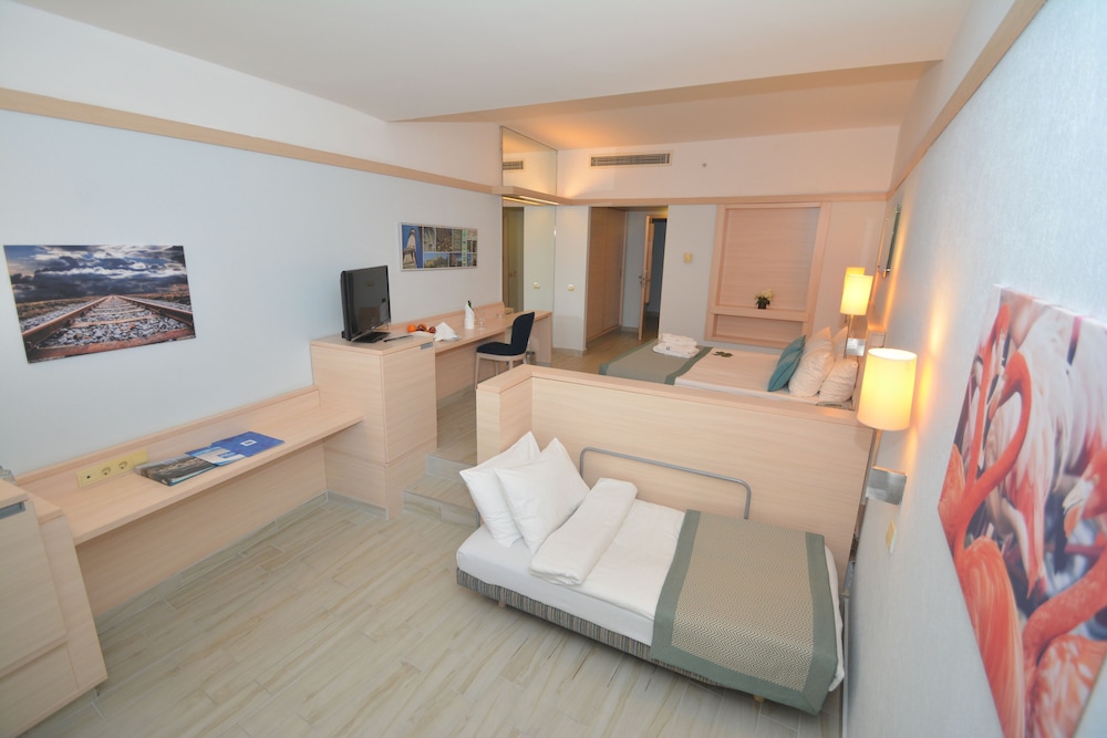 La Blanche Resort and Spa 27/77