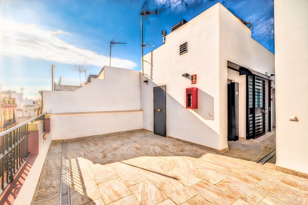 Hostel A2c - Adults Only 33/45