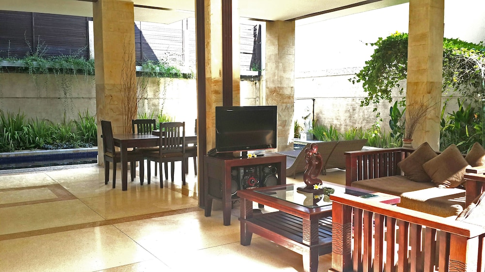 THE AMASYA VILLA 46/53