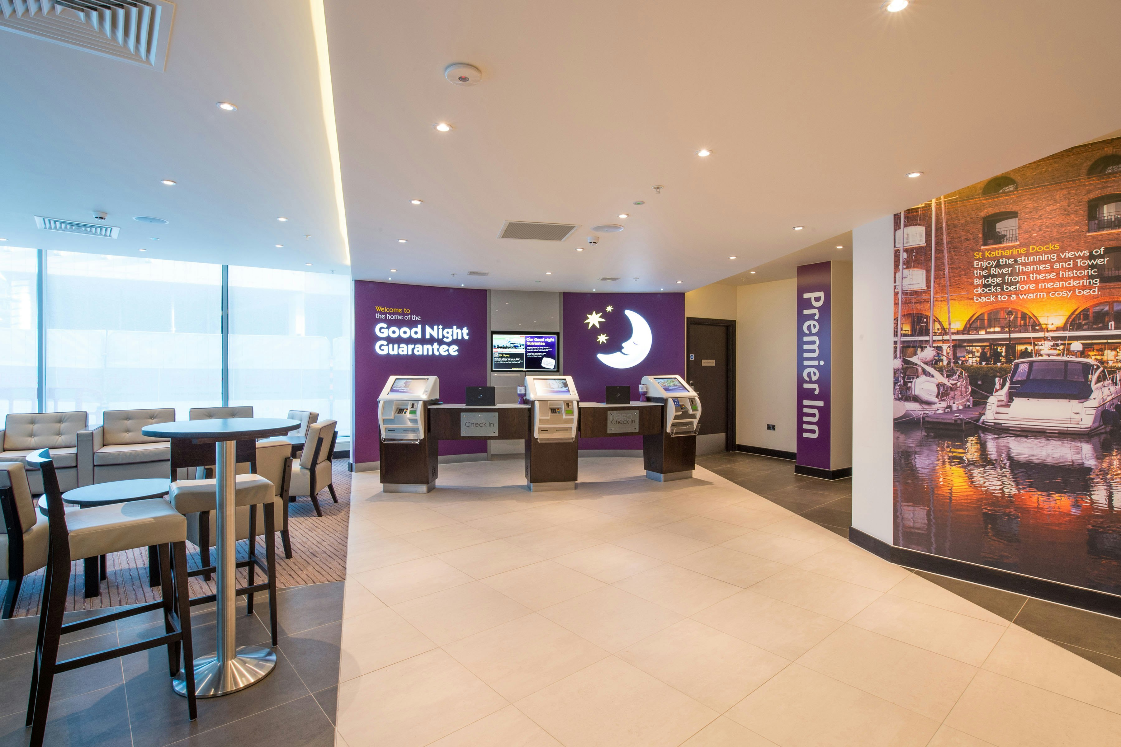 Premier Inn London City Aldgate 25/43