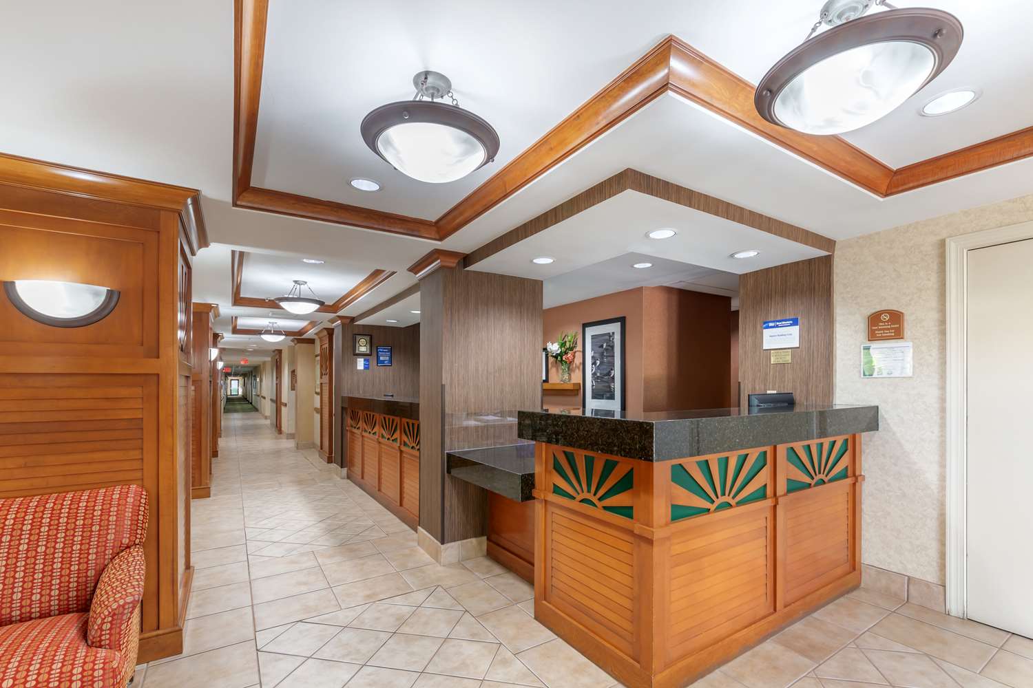 Best Western Plus Kendall Hotel & Suites 6/16