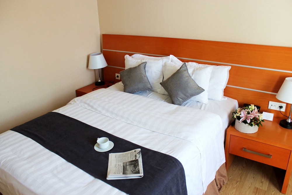 Dormitory Hualing Tbilisi Hotel 9/20