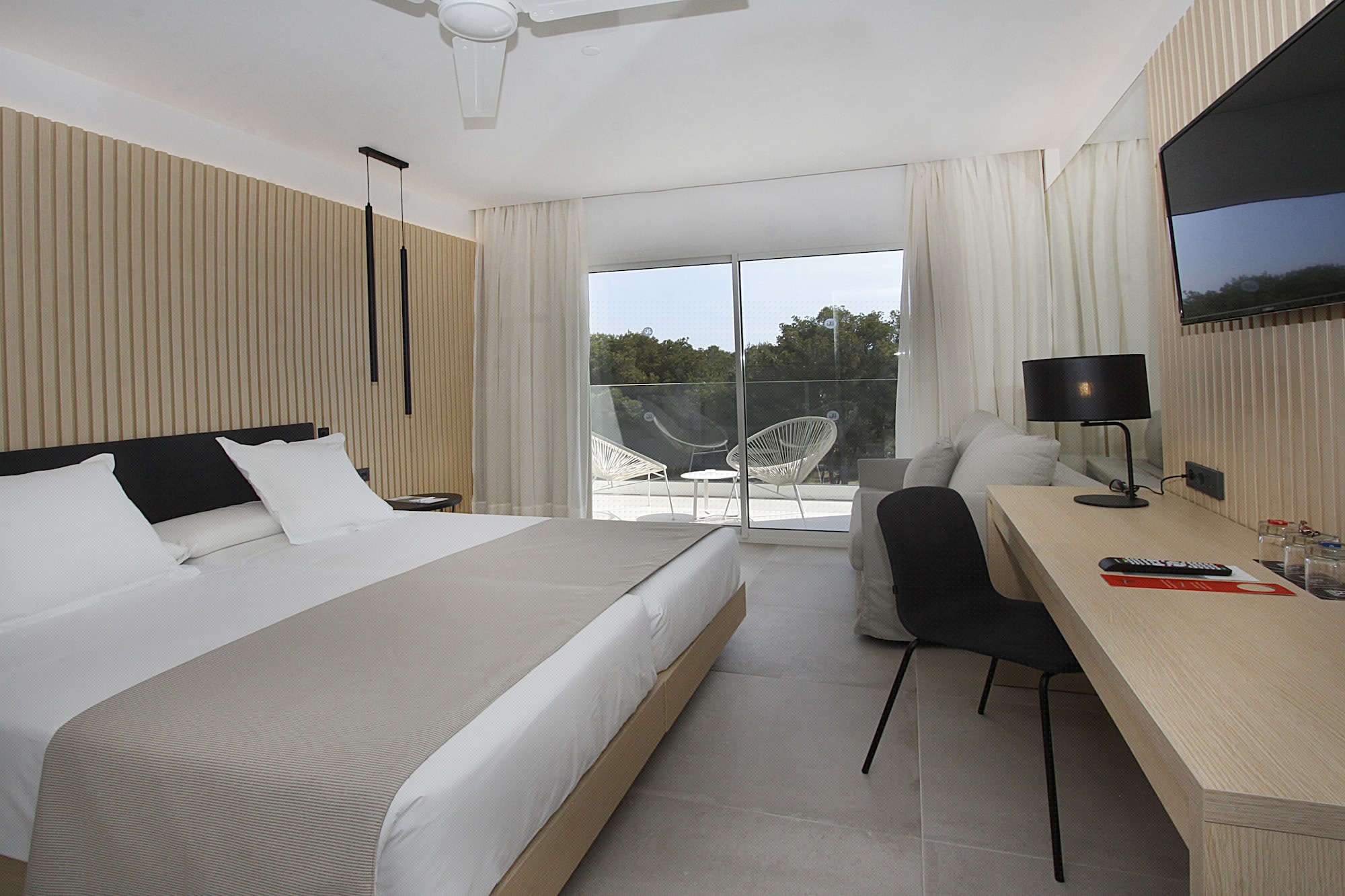 junior suite 2 adults