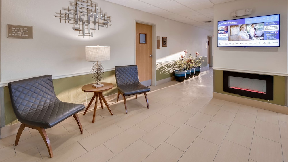 Best Western Rayne Inn 19/26