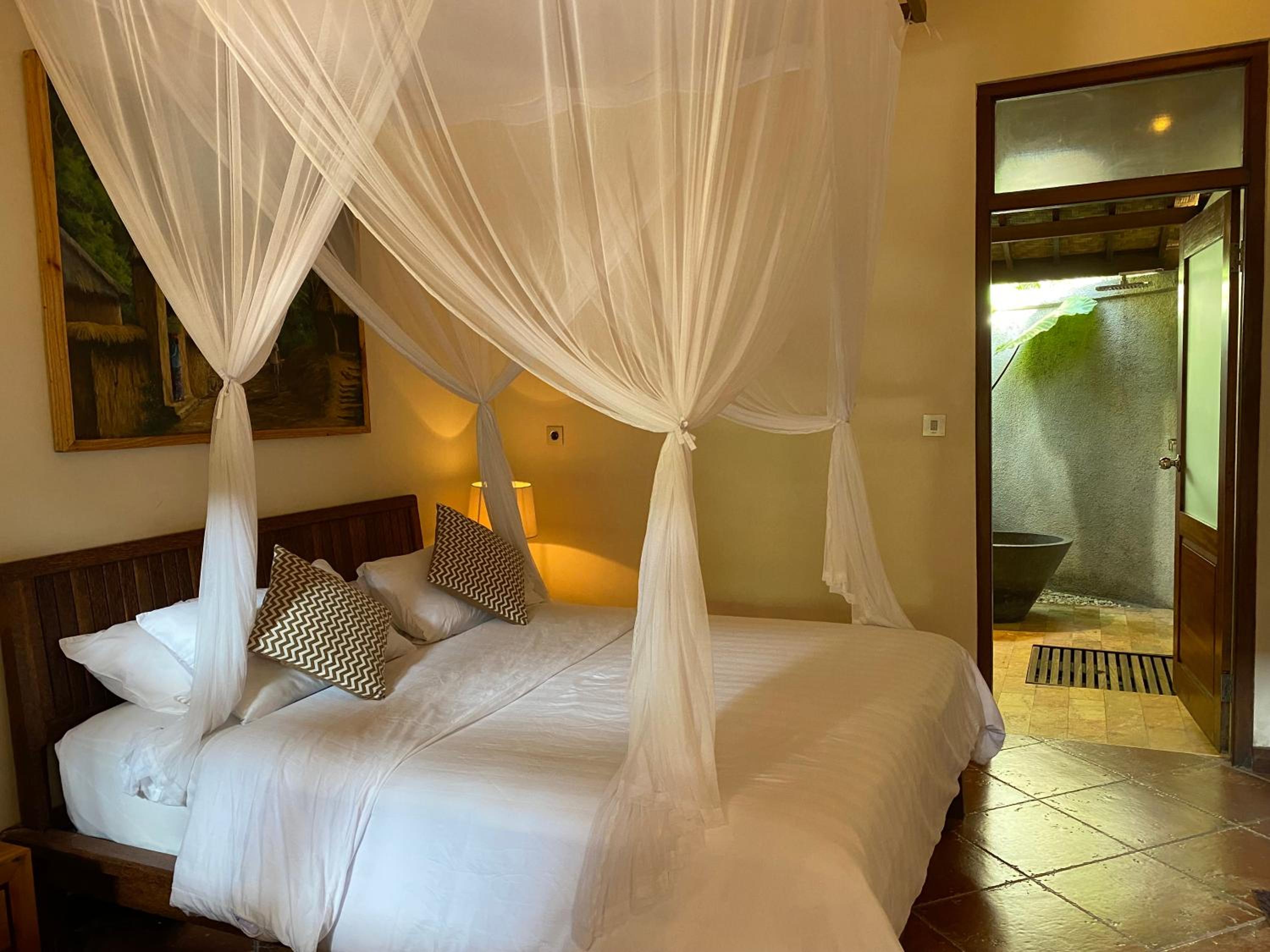 Room, Double Bed, Pool View