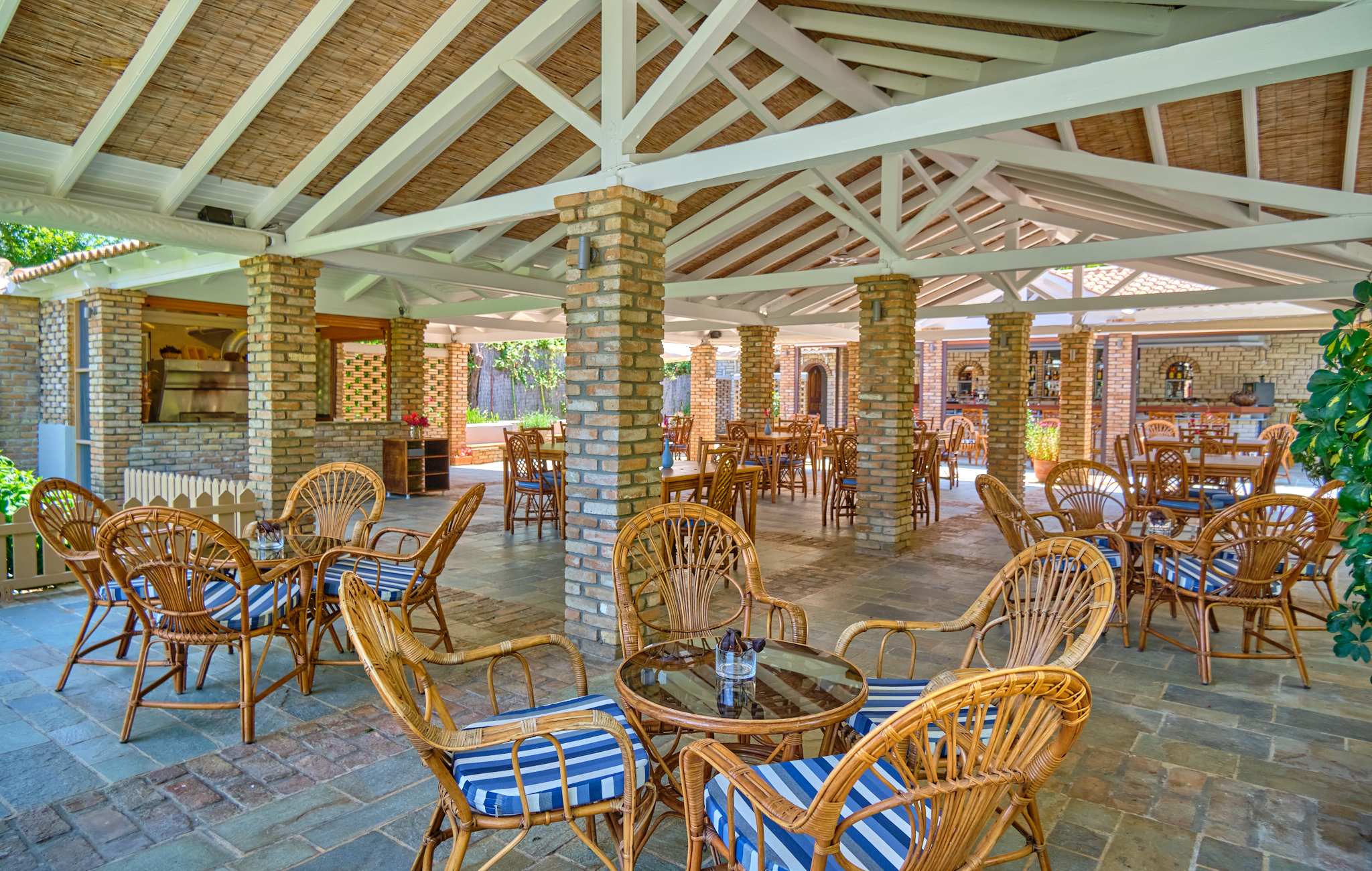Chrismos Luxury Suites and Studios 20/39