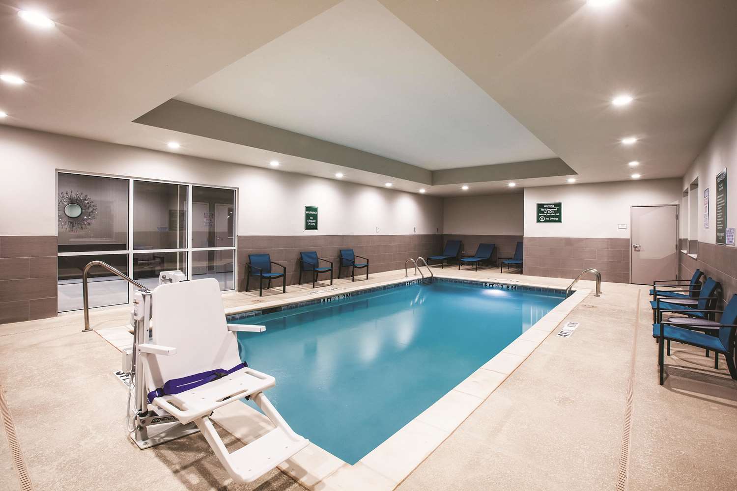 La Quinta Inn Ste By Wyndham Dallas Ne Arboretum 9/17