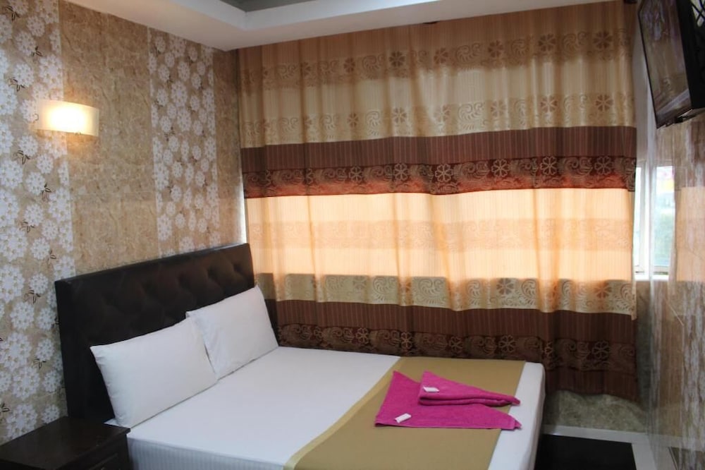 New Wave Hotel Kajang 25/50