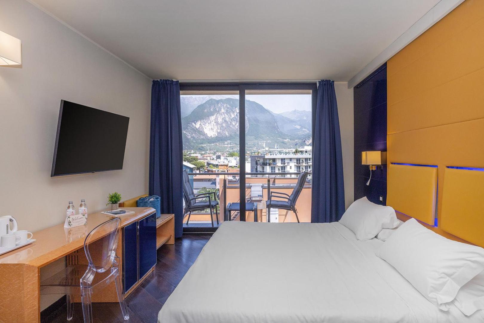 Standard, Double Bed, Balcony
