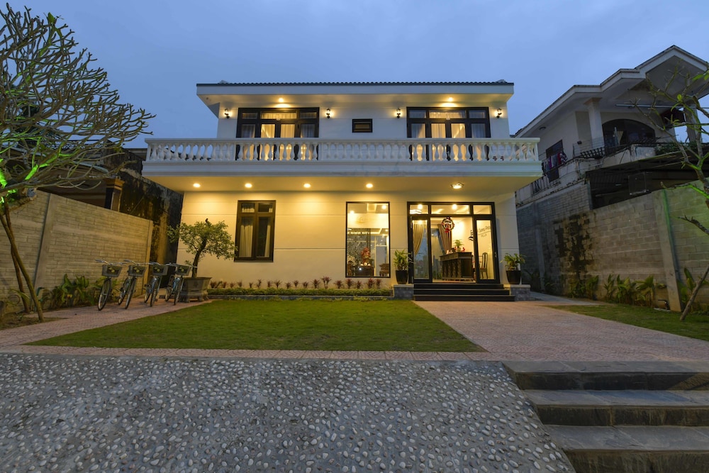 Hoi An Sunny Pool Villa 2/52