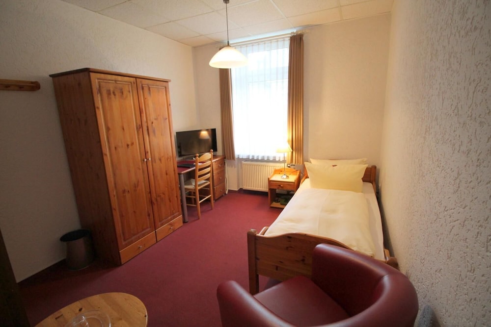 Hotel Burgk 10/19
