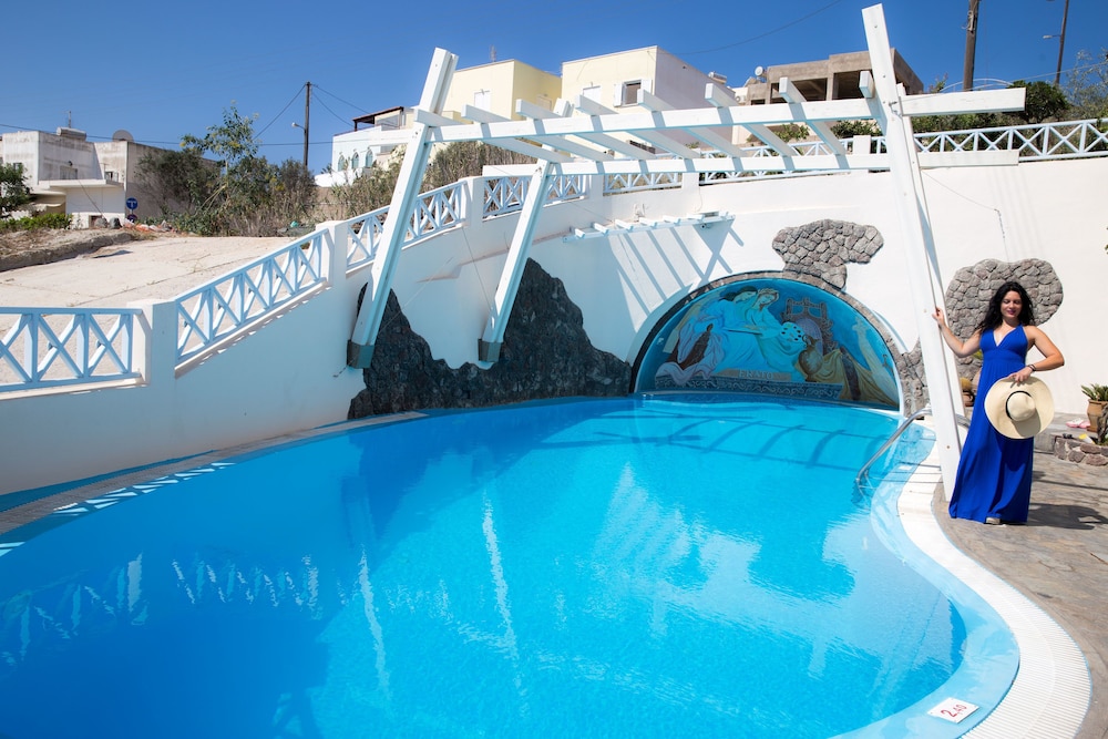 Erato Apartments Santorini 67/75