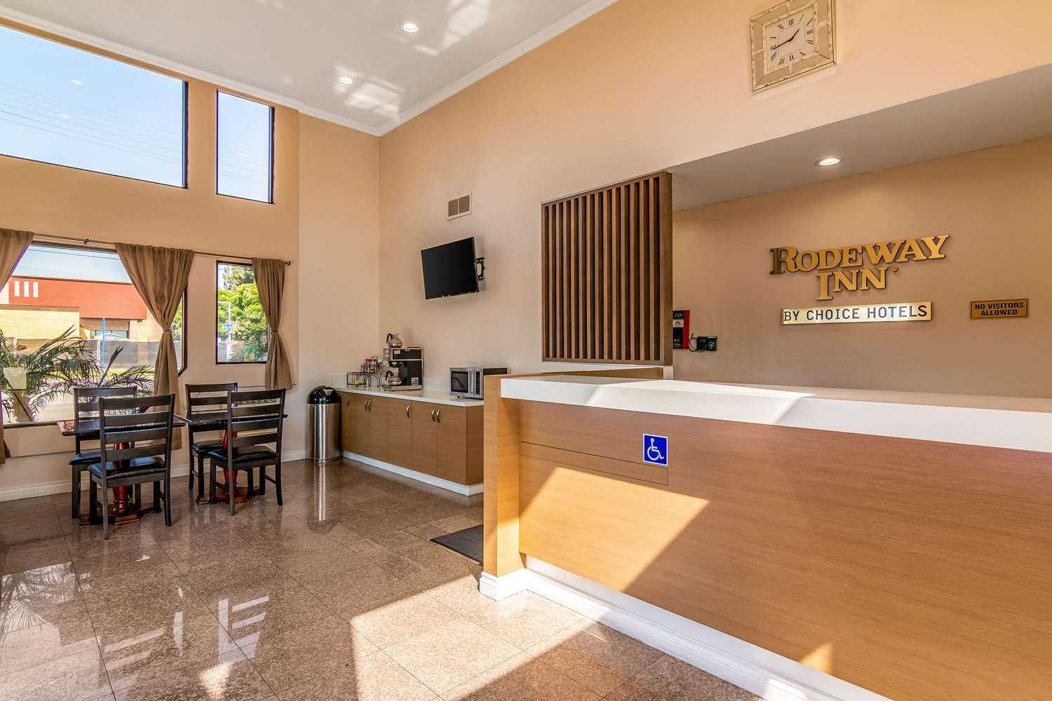 Rodeway Inn Artesia Cerritos 2/10
