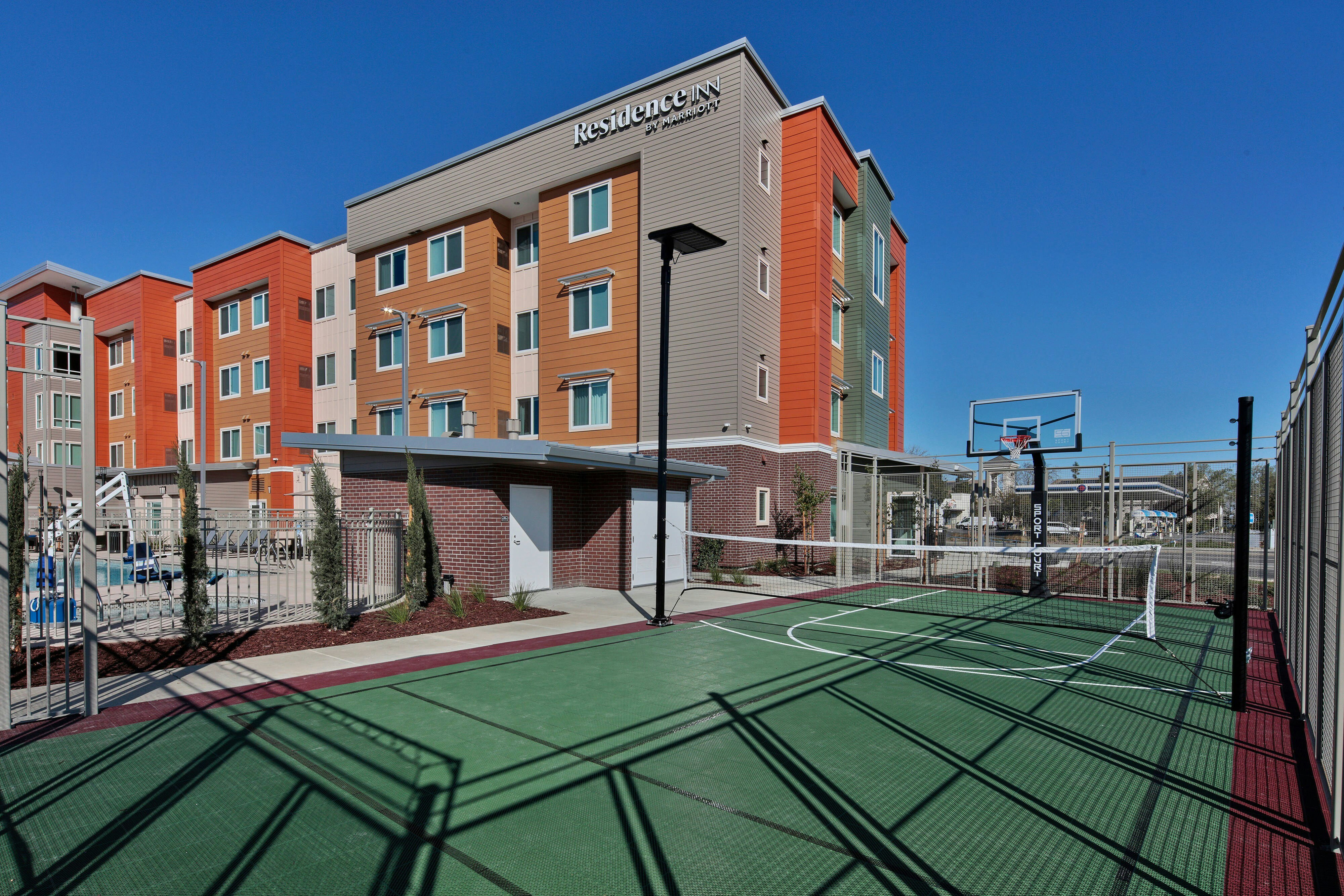 Residence Inn By Marriott Sacramento Davis 25/26