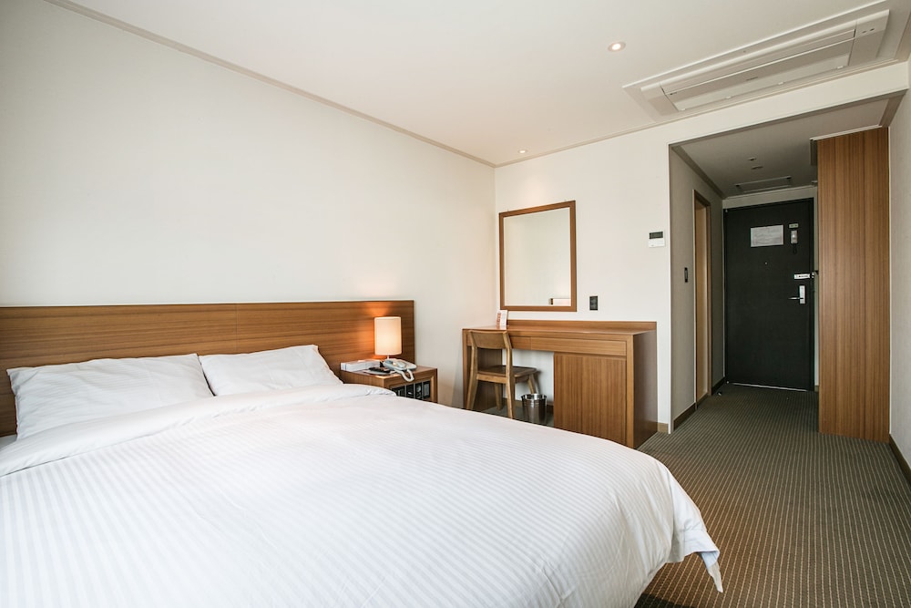 Busan Tourist Hotel 21/60