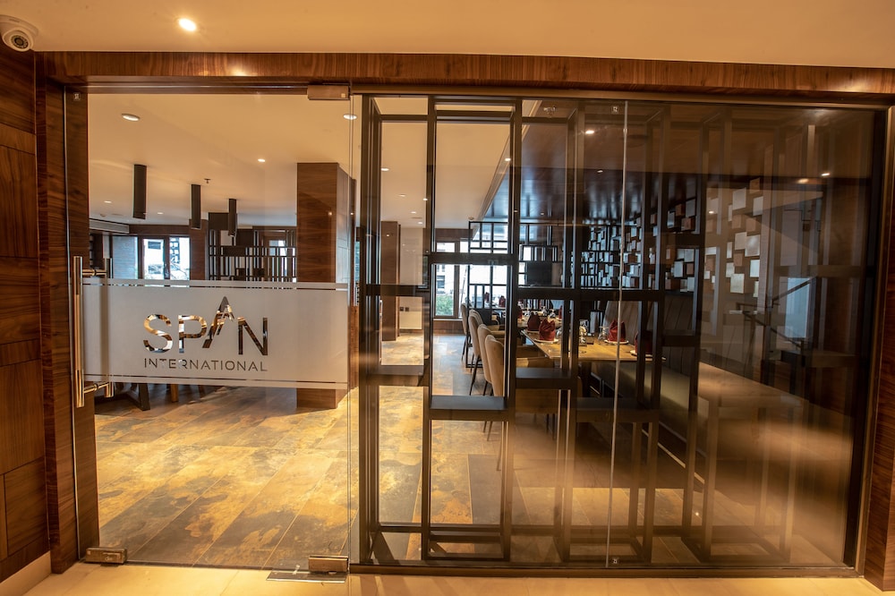 Hotel Span International 6/62