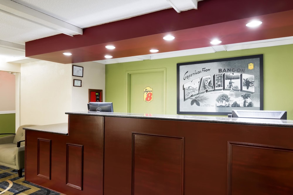 Super 8 by Wyndham Bangor 3/29