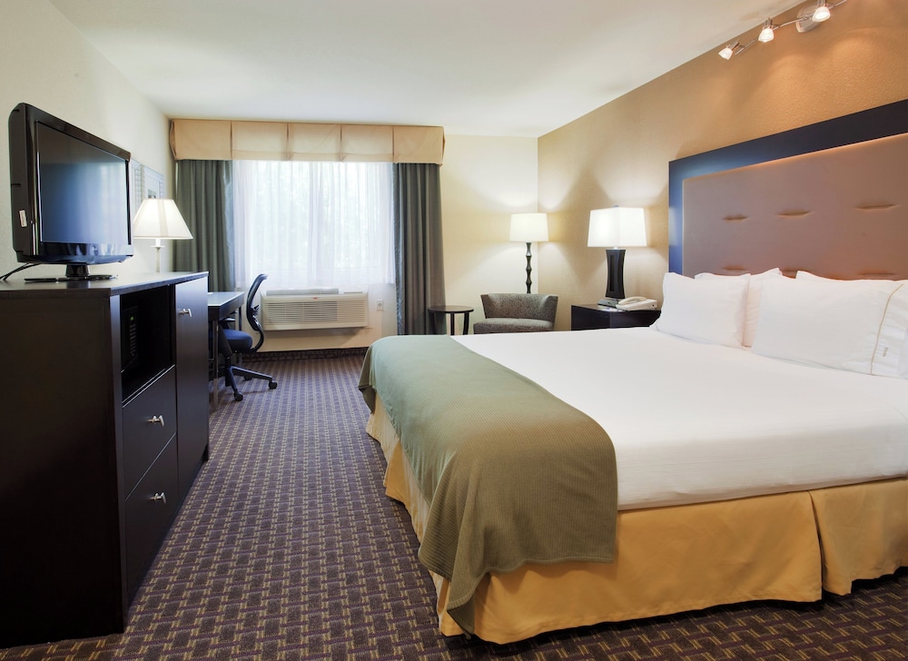 Holiday Inn Express Union City(San Jose) 23/59