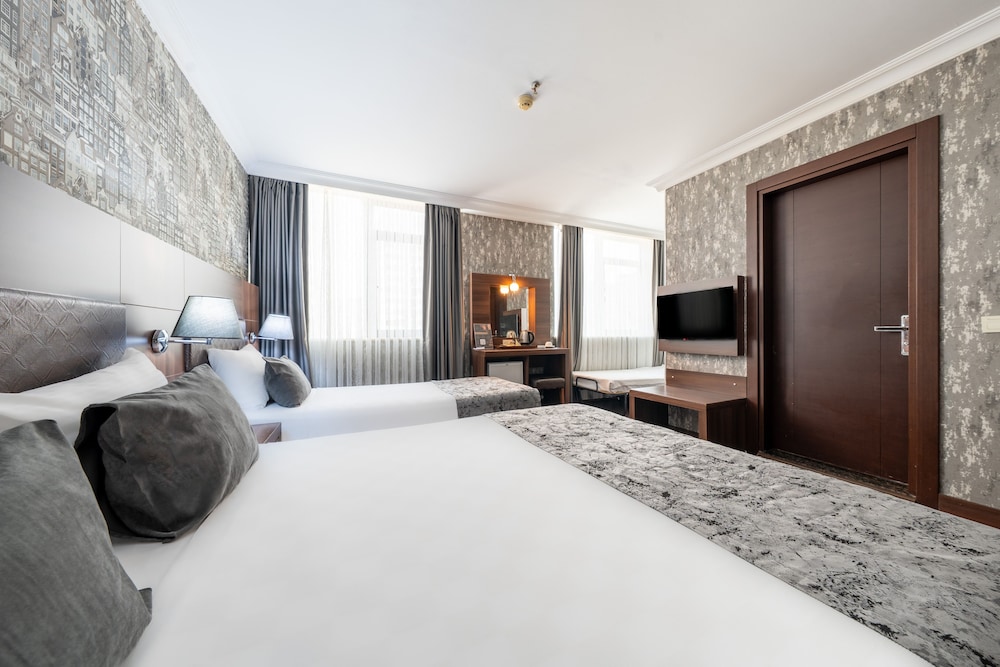 Rhiss Hotels Maltepe 18/50