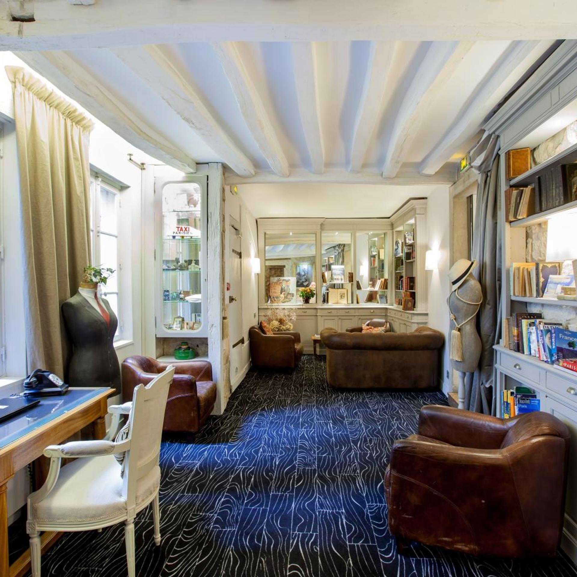 Hotel Bonaparte 28/50