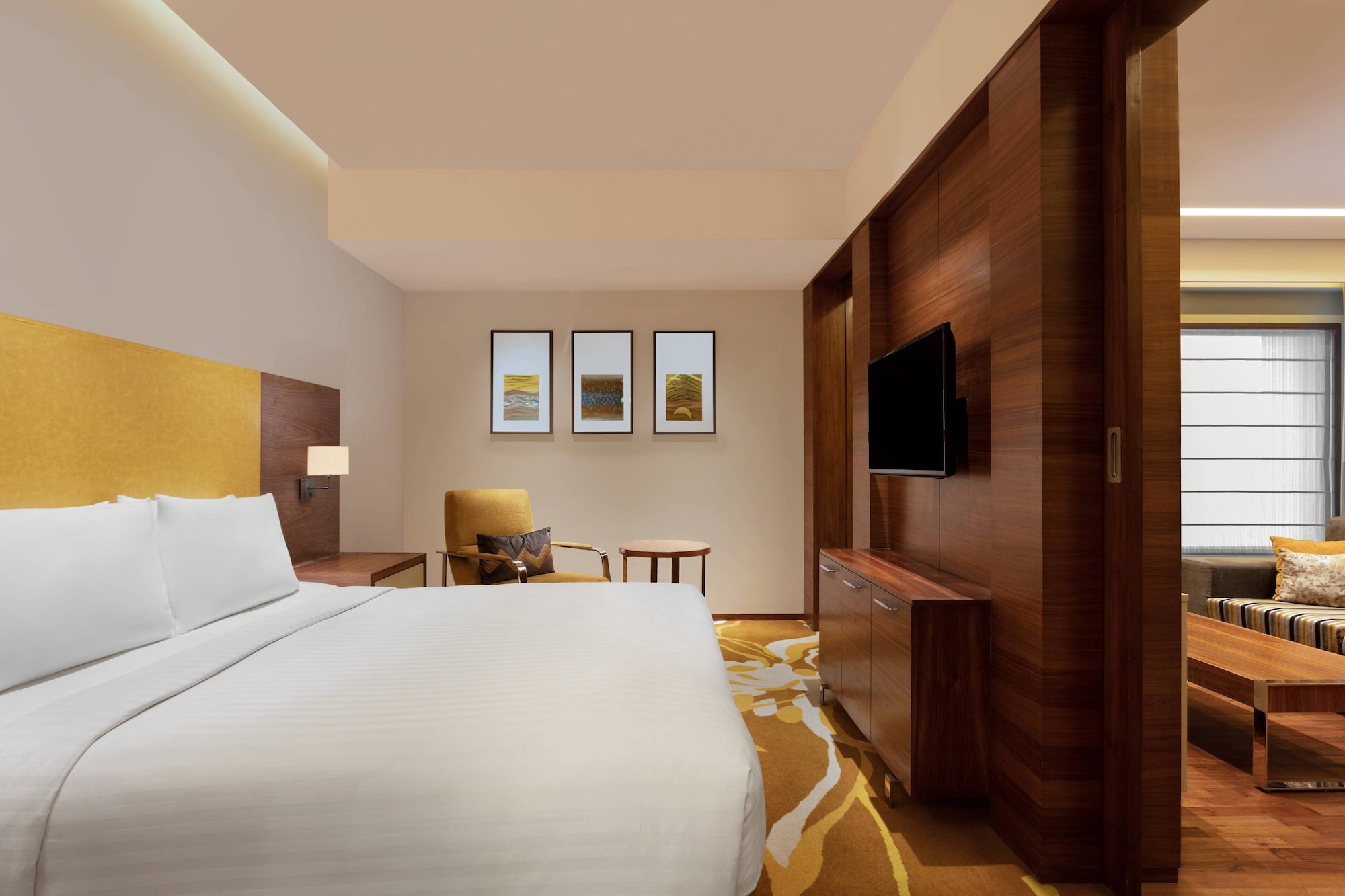 1 Bedroom, Junior Suite, King Bed