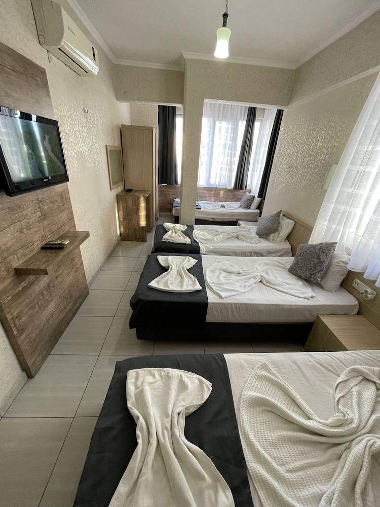 Denizhan Otel 34/50
