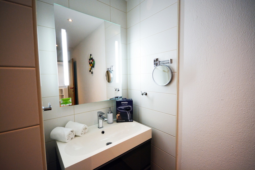 PARKHOTEL BRUNAUER 18/56