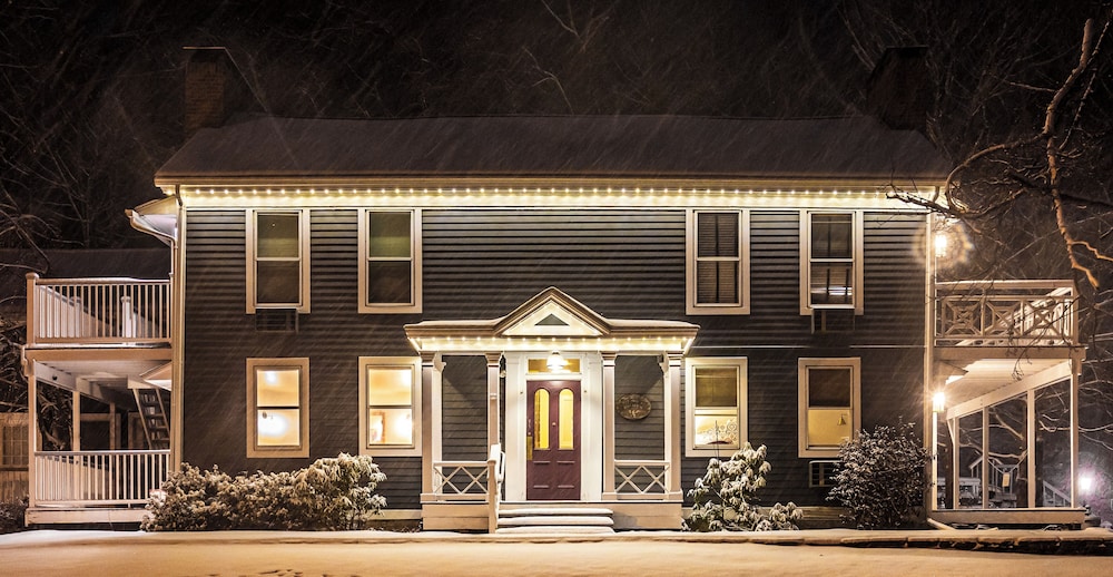 The Cornell Inn, Lenox 1/71