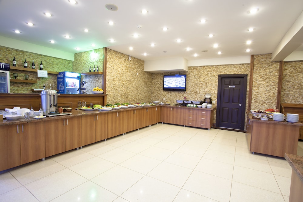 Palmira Hotel 12/46