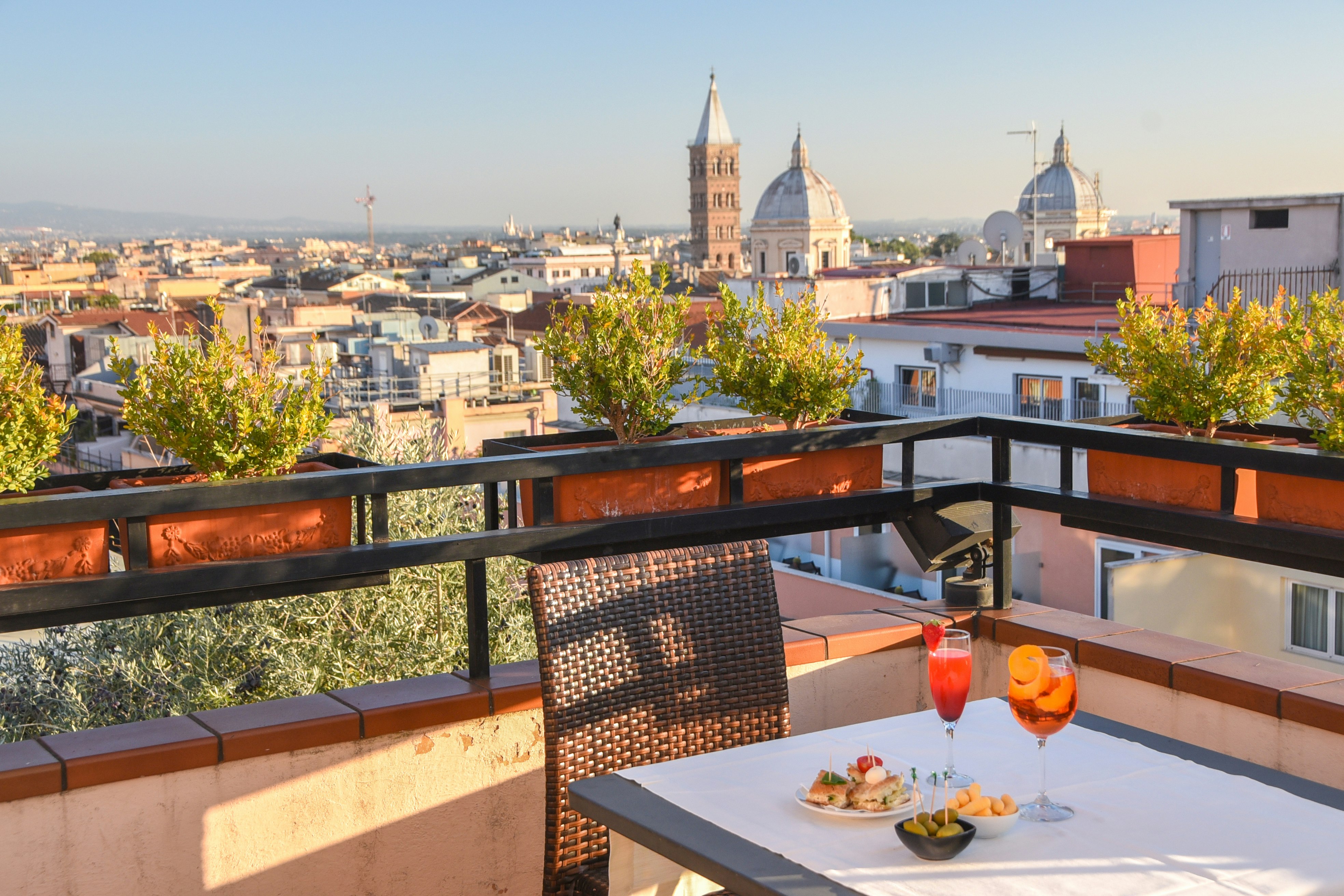 Hotel Diana Roof Garden 8/20