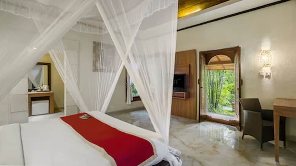 1 Bedroom, Classic, Bungalow, King Bed, Bathtub, Garden Area