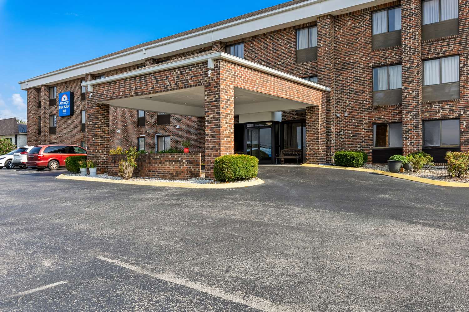 Americas Best Value Inn McMinnville 21/27