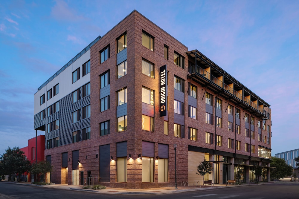 Origin Austin, a Wyndham Hotel 3/50