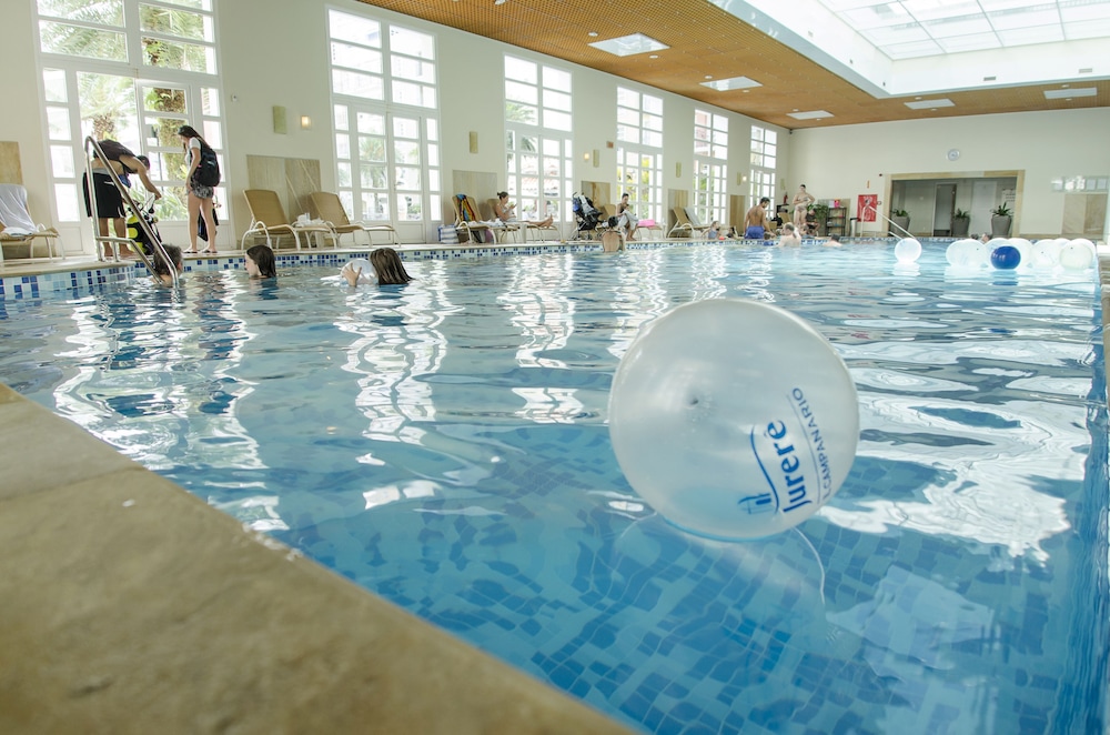 swimming pool spa