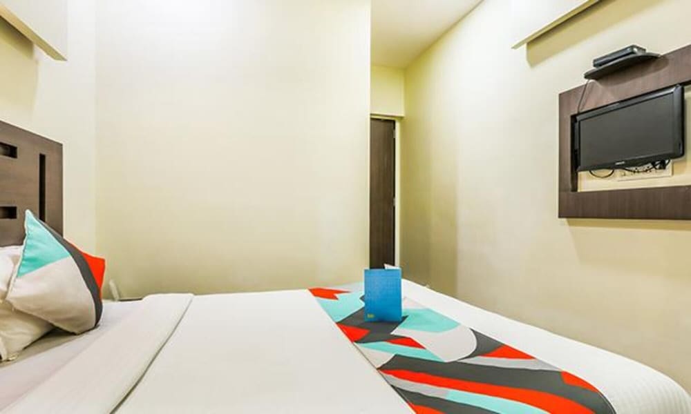 FabExpress Adore Inn 23/40
