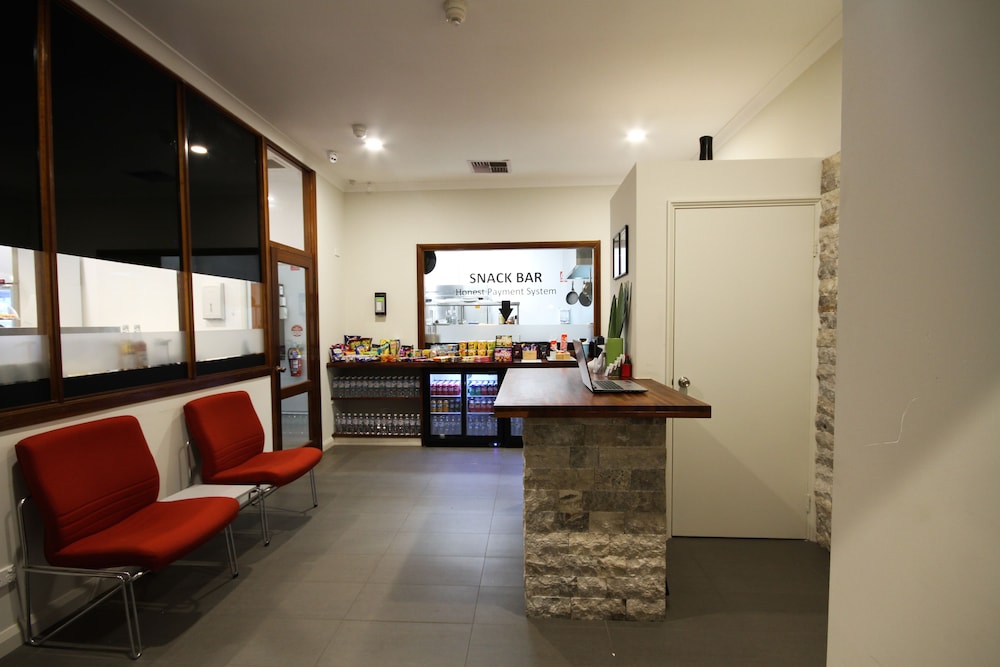 Gallery Hotel 61/71