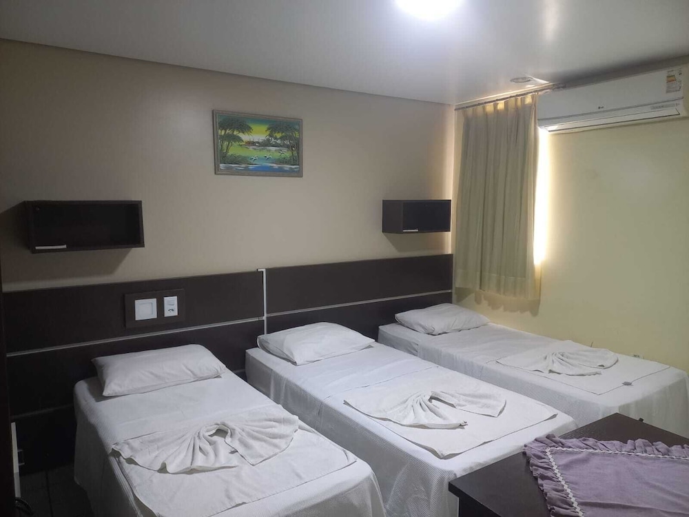 Hotel Tropical 36/38