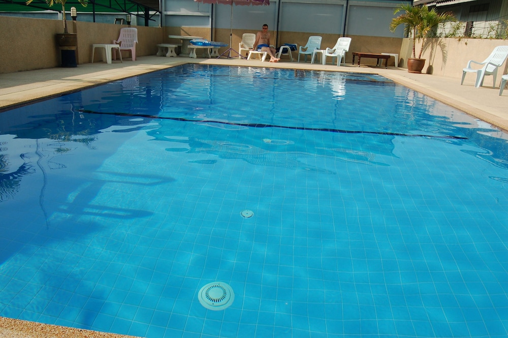 Baan Manthana Hotel 39/50