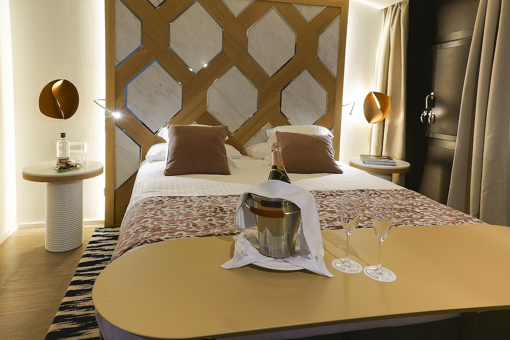 Hotel Hospes Maricel Spa 24/55