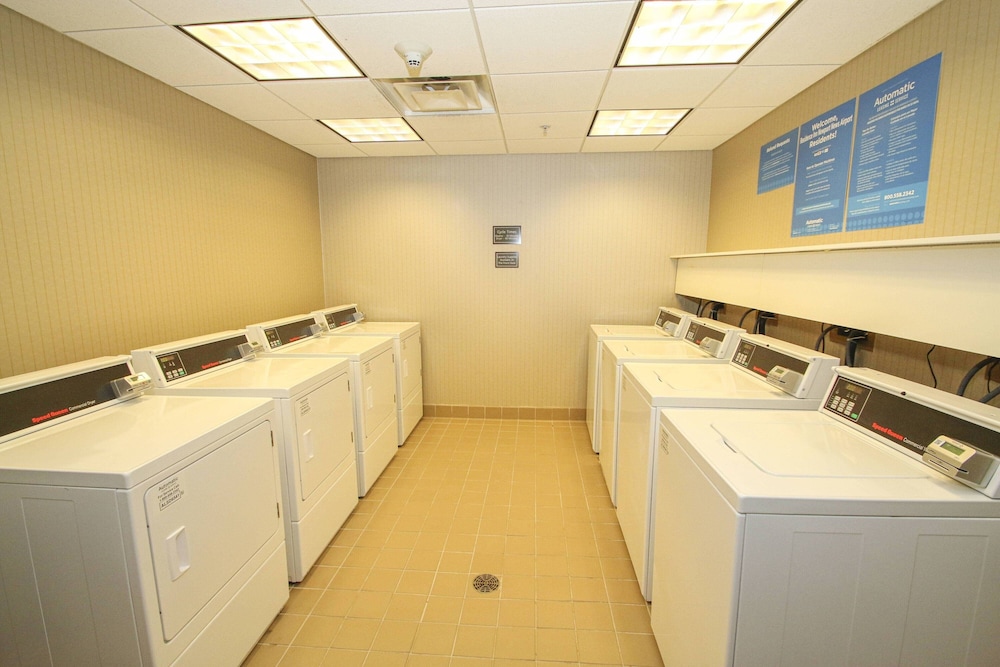 Residence Inn Newport News Airport 29/31