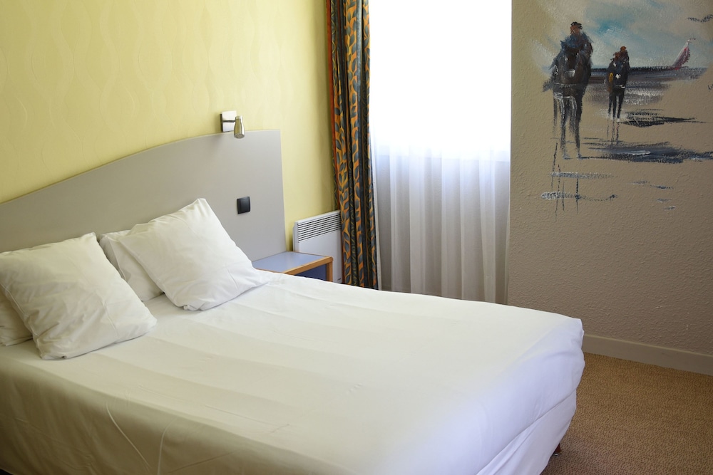 Hotel the Originals Coutances Cositel 25/63