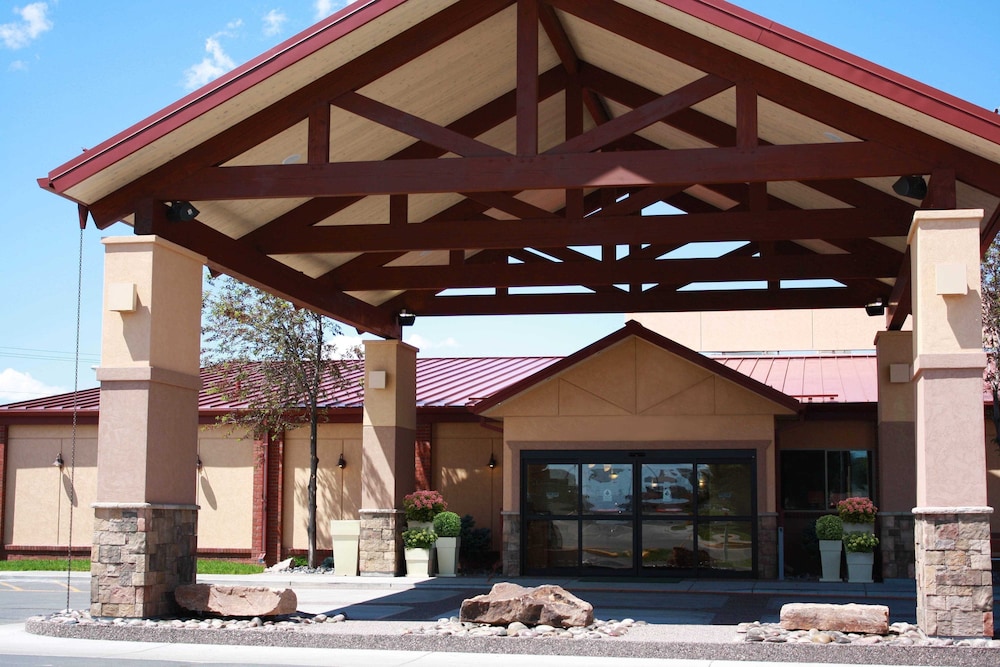 Holiday Inn Riverton Convention Center 7/64