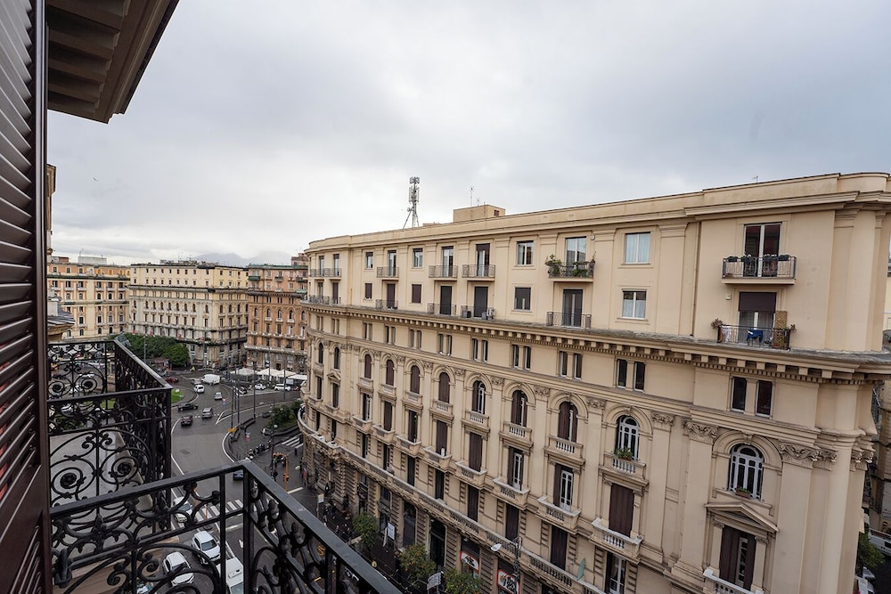 B&B Le 4 Stagioni Dante's Suites 3/50