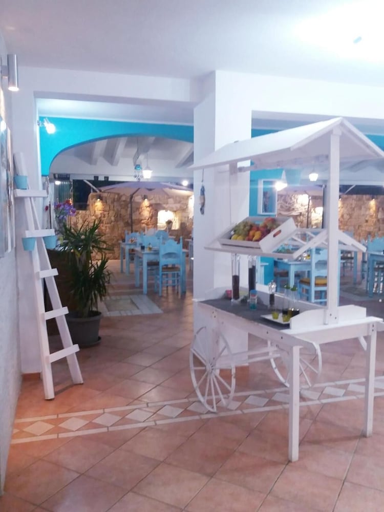 Lobby at Hotel I Ginepri, DORGALI