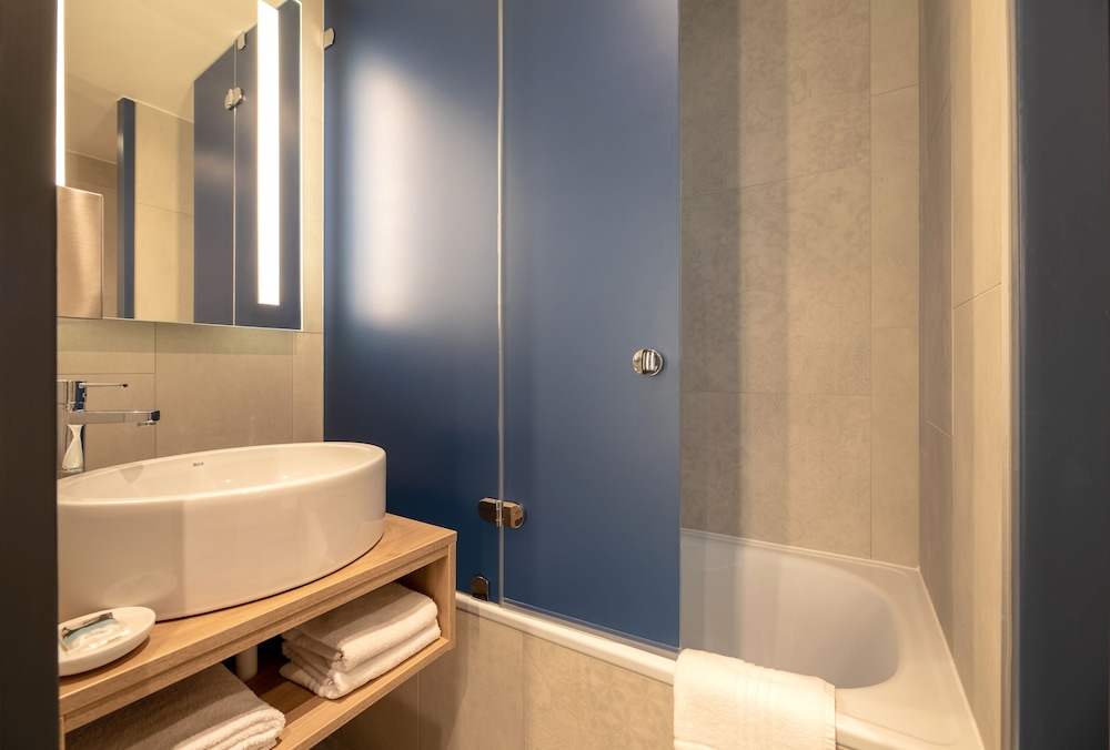 Mercure Budapest Castle Hill 16/75