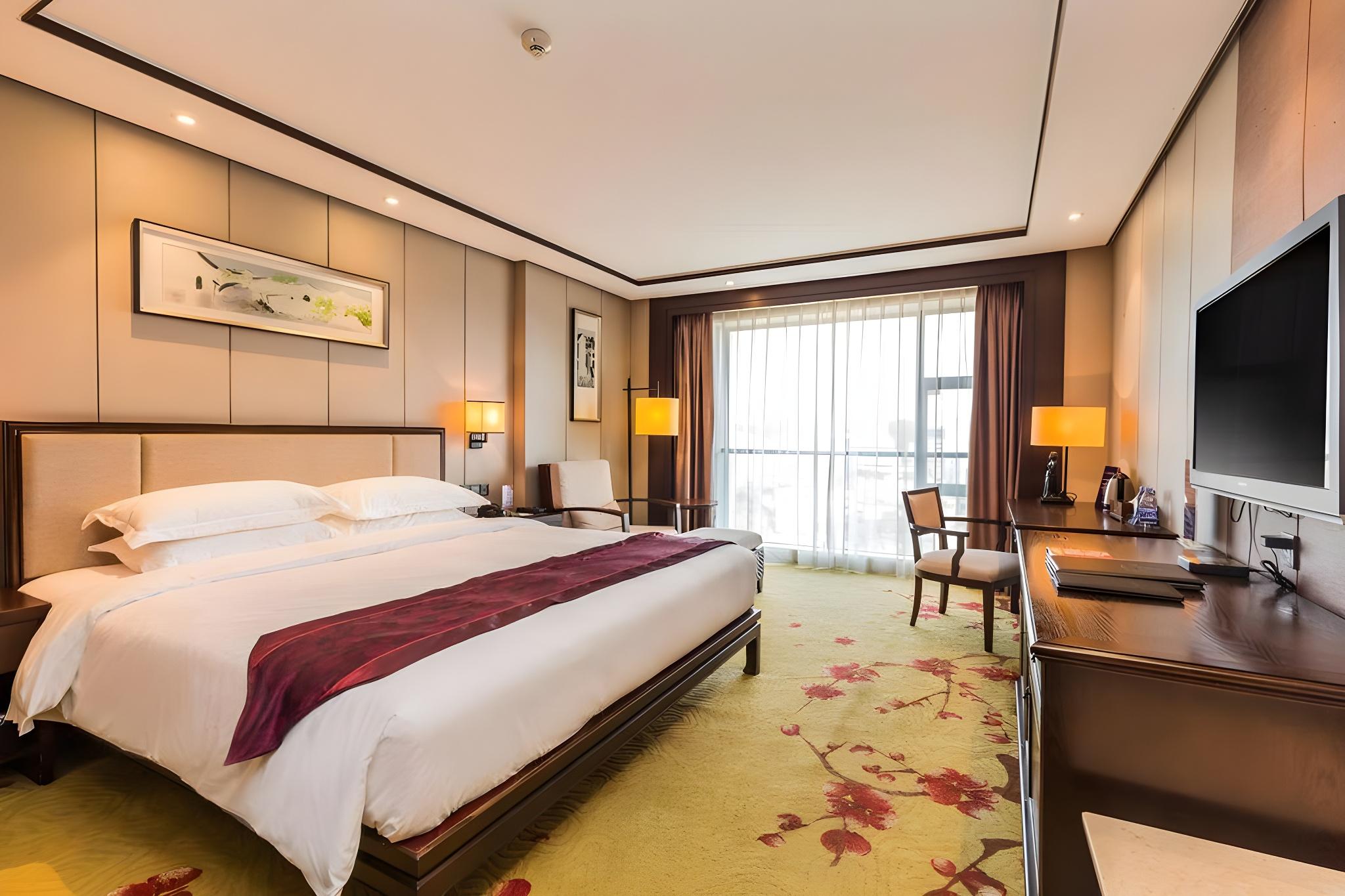 Boutique, King Bed, Garden View