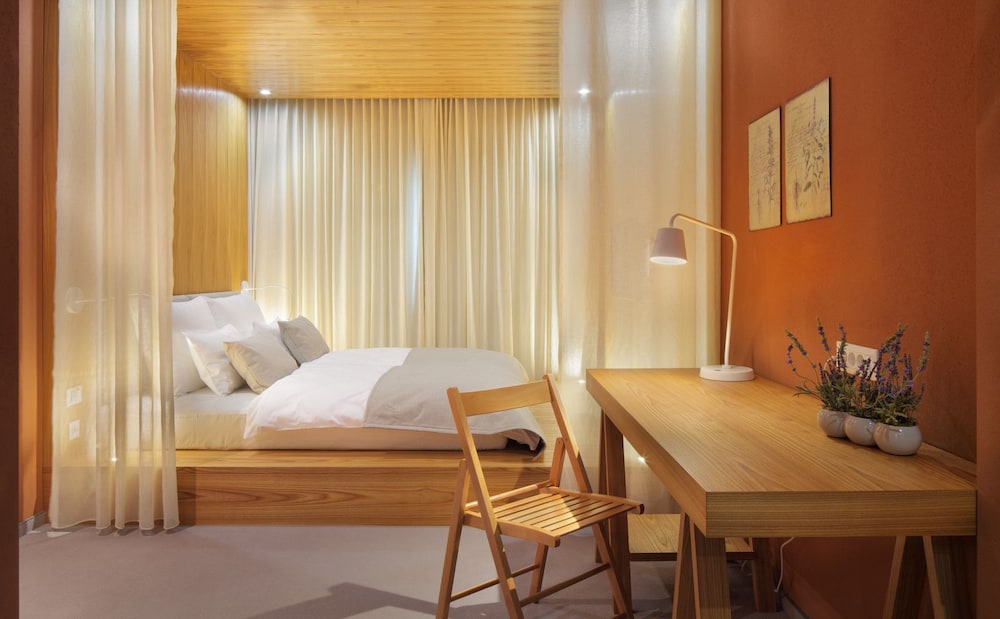 Hotel Nox 36/69