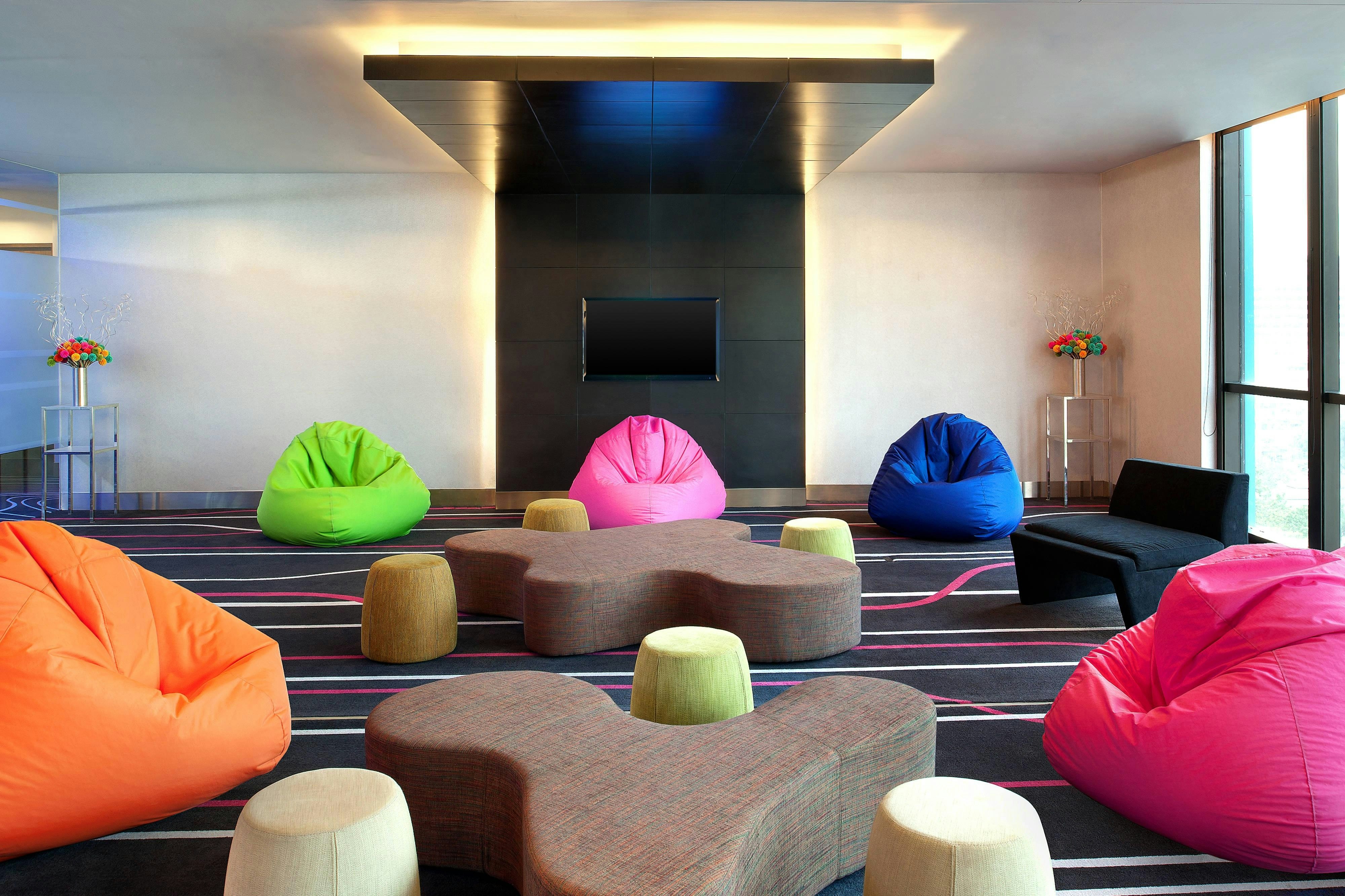 Aloft Bangkok Sukhumvit 11 6/20