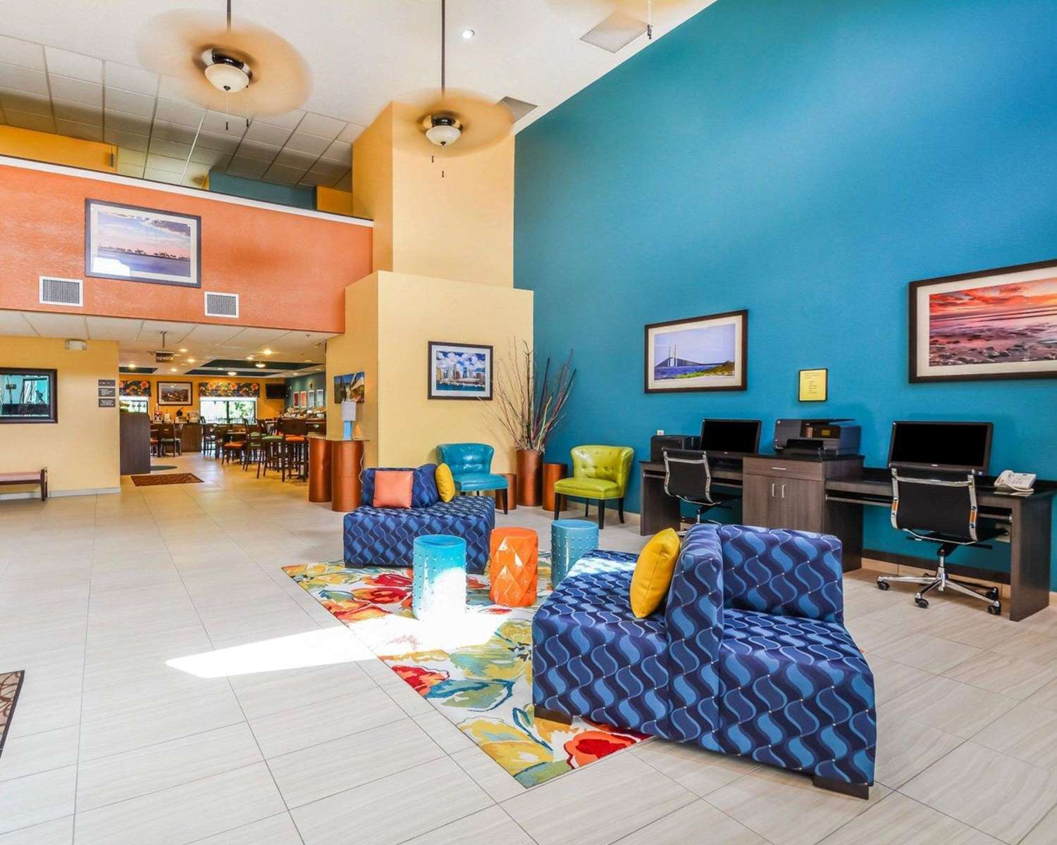 lounge