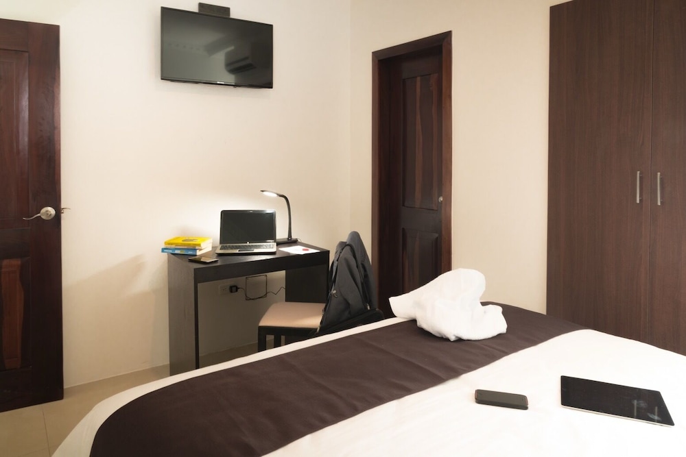 Hotel La Ria Playas 39/42